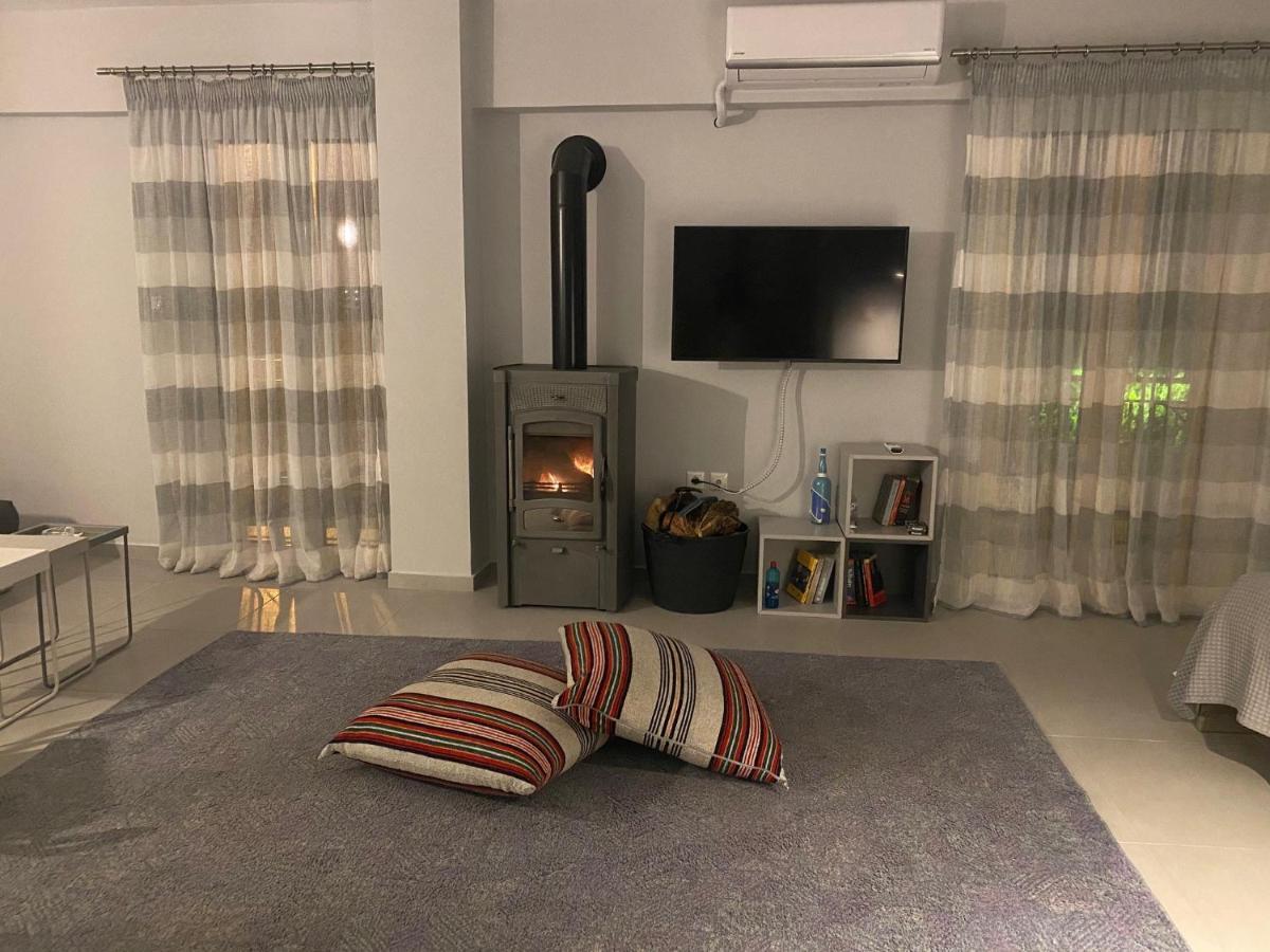Cosy Studio 2 Minutes Walking From The Beach Anavyssos Exterior foto